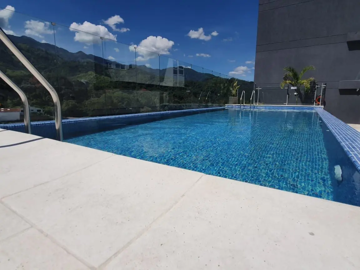 MoradaPinaos Piscina